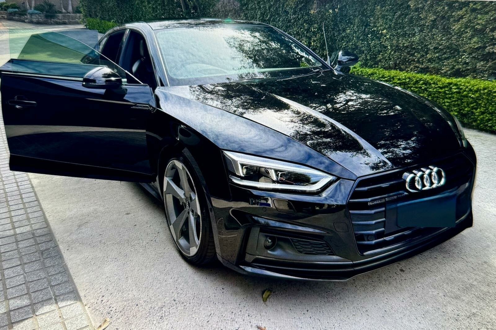 Audi A5 image 2