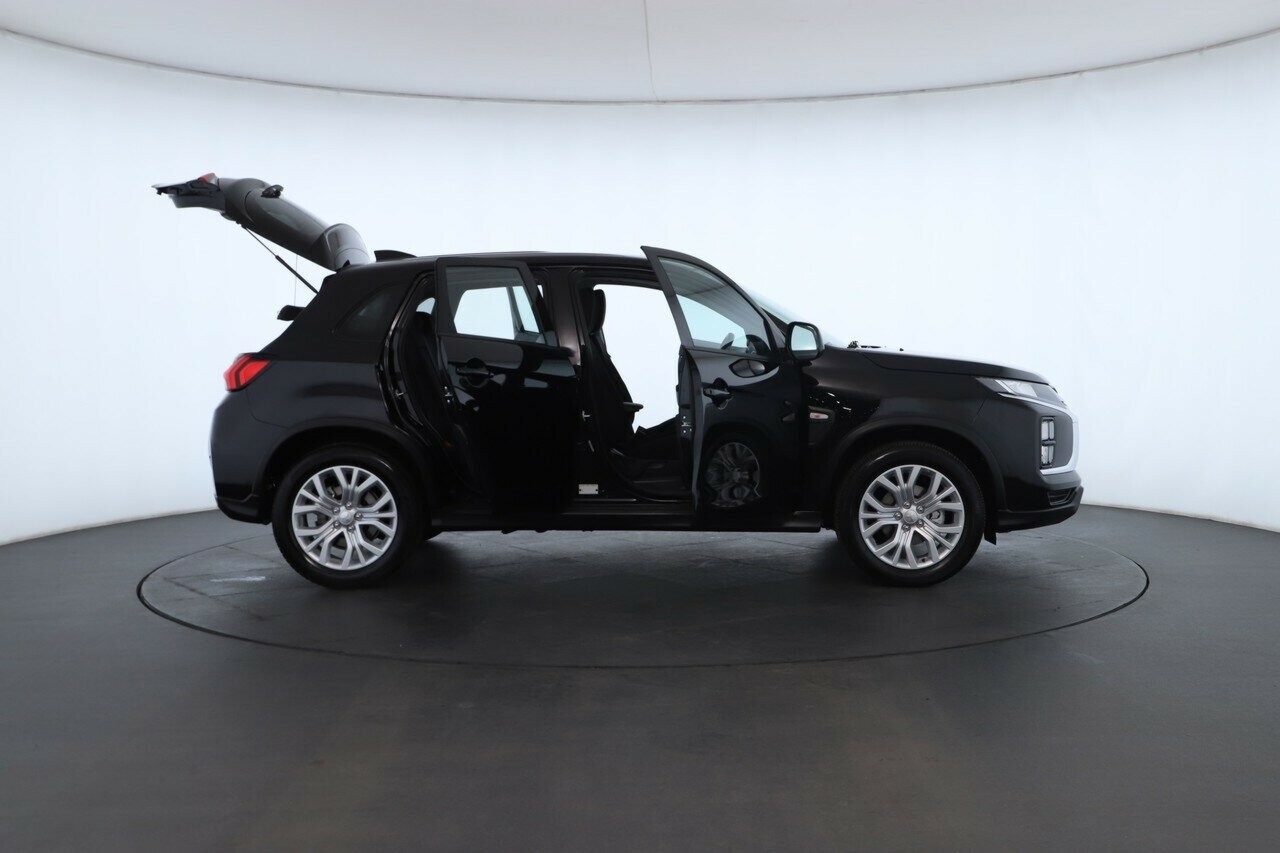 Mitsubishi Asx image 2