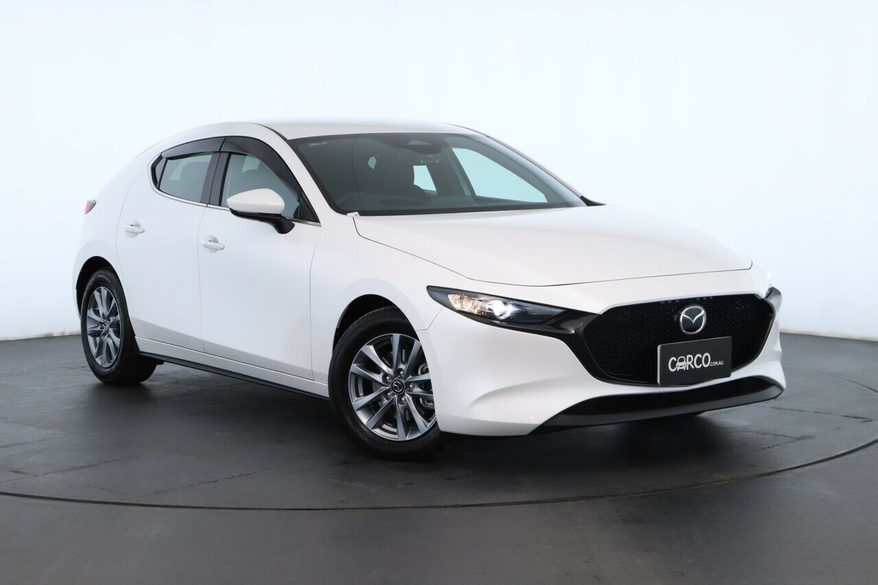 Mazda 3 image 1