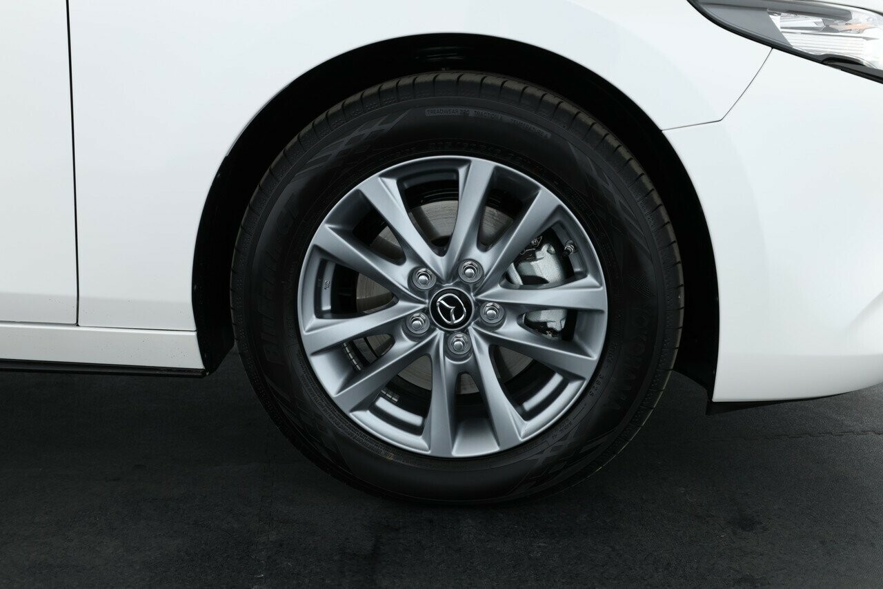 Mazda 3 image 4