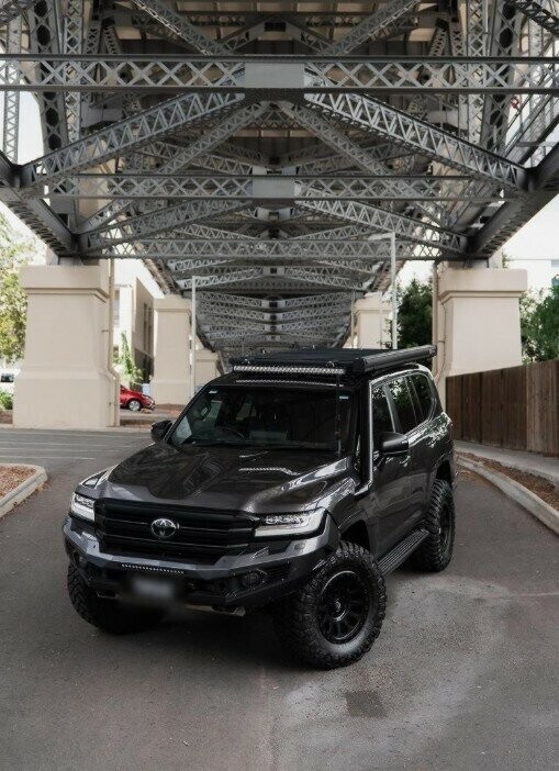 Toyota Landcruiser image 3