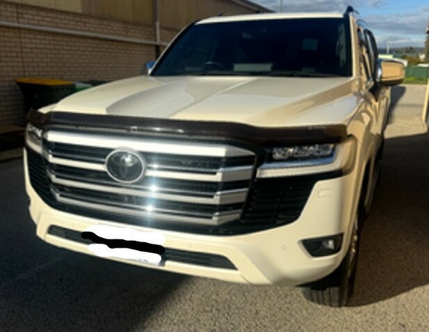 Toyota Landcruiser image 1