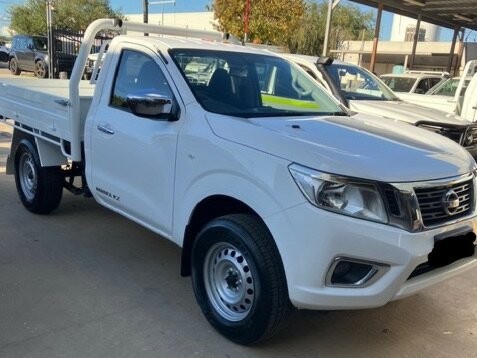 Nissan Navara image 1