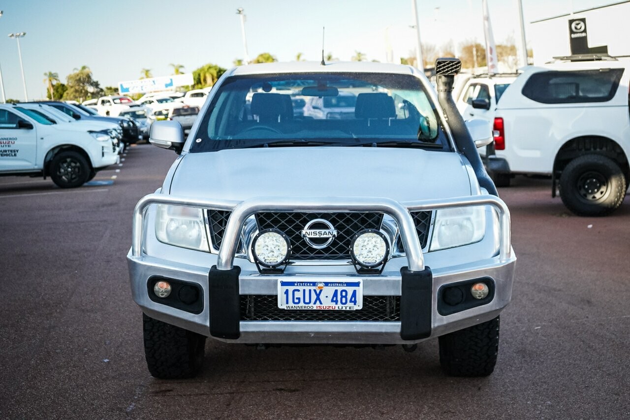 Nissan Navara image 3