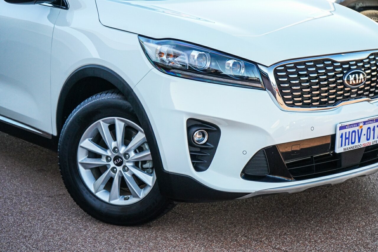 Kia Sorento image 2