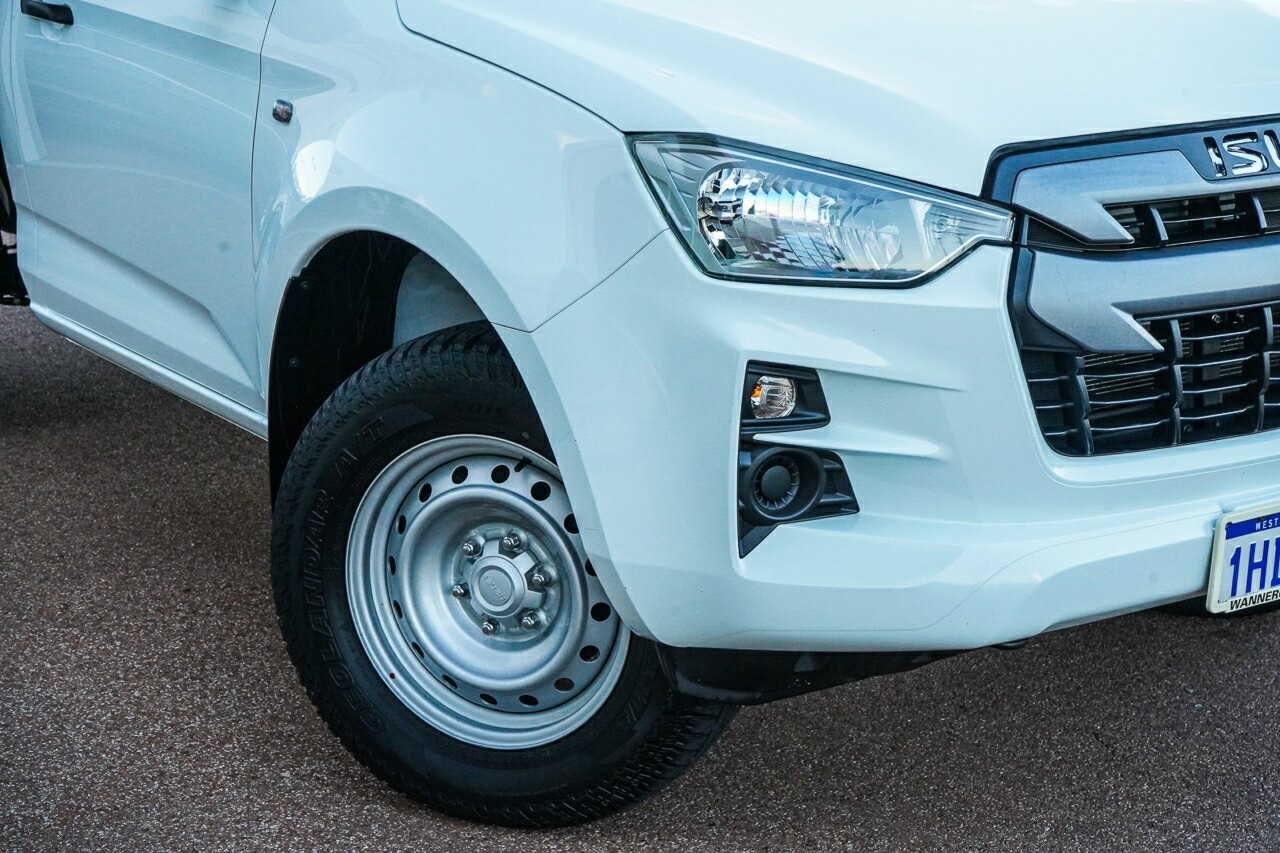Isuzu D-max image 2