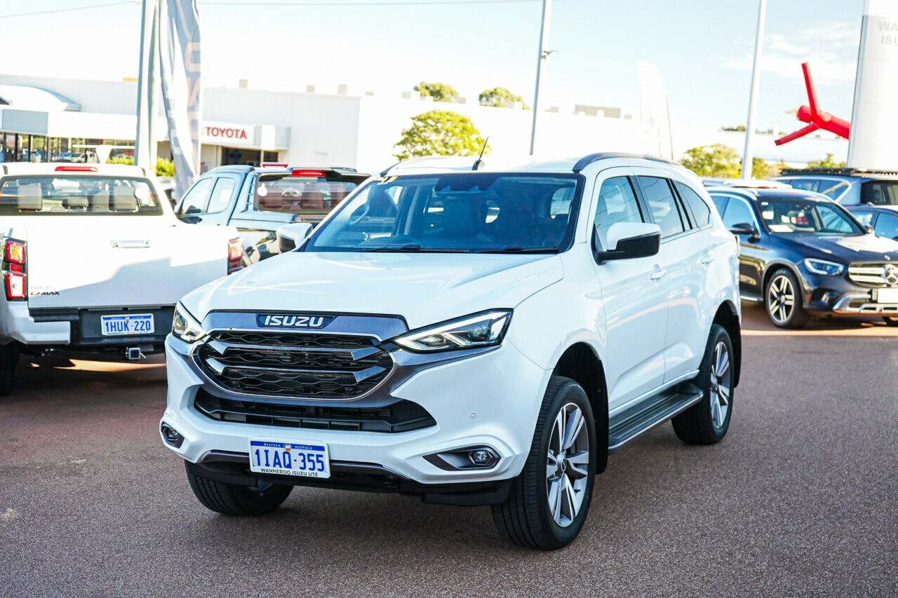 Isuzu Mu-x image 4