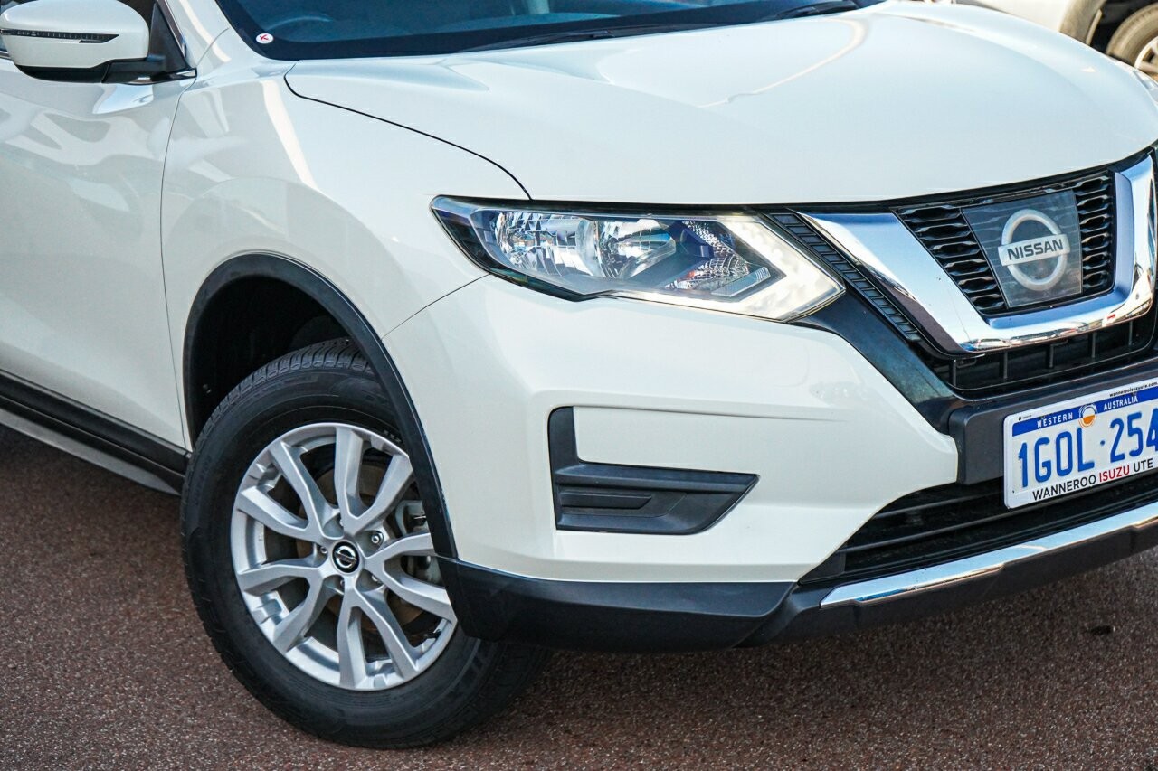 Nissan X-trail image 2