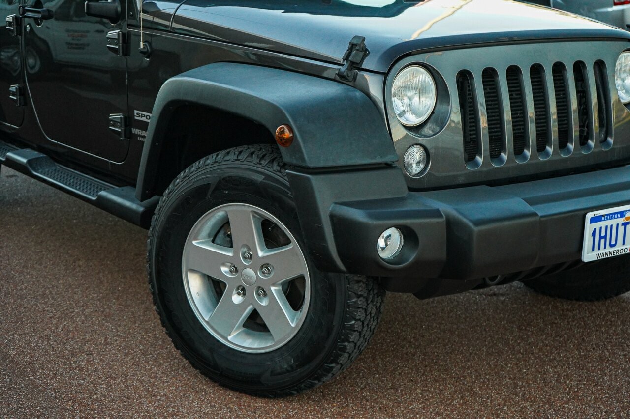 Jeep Wrangler image 2