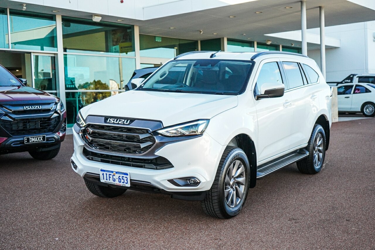 Isuzu Mu-x image 4