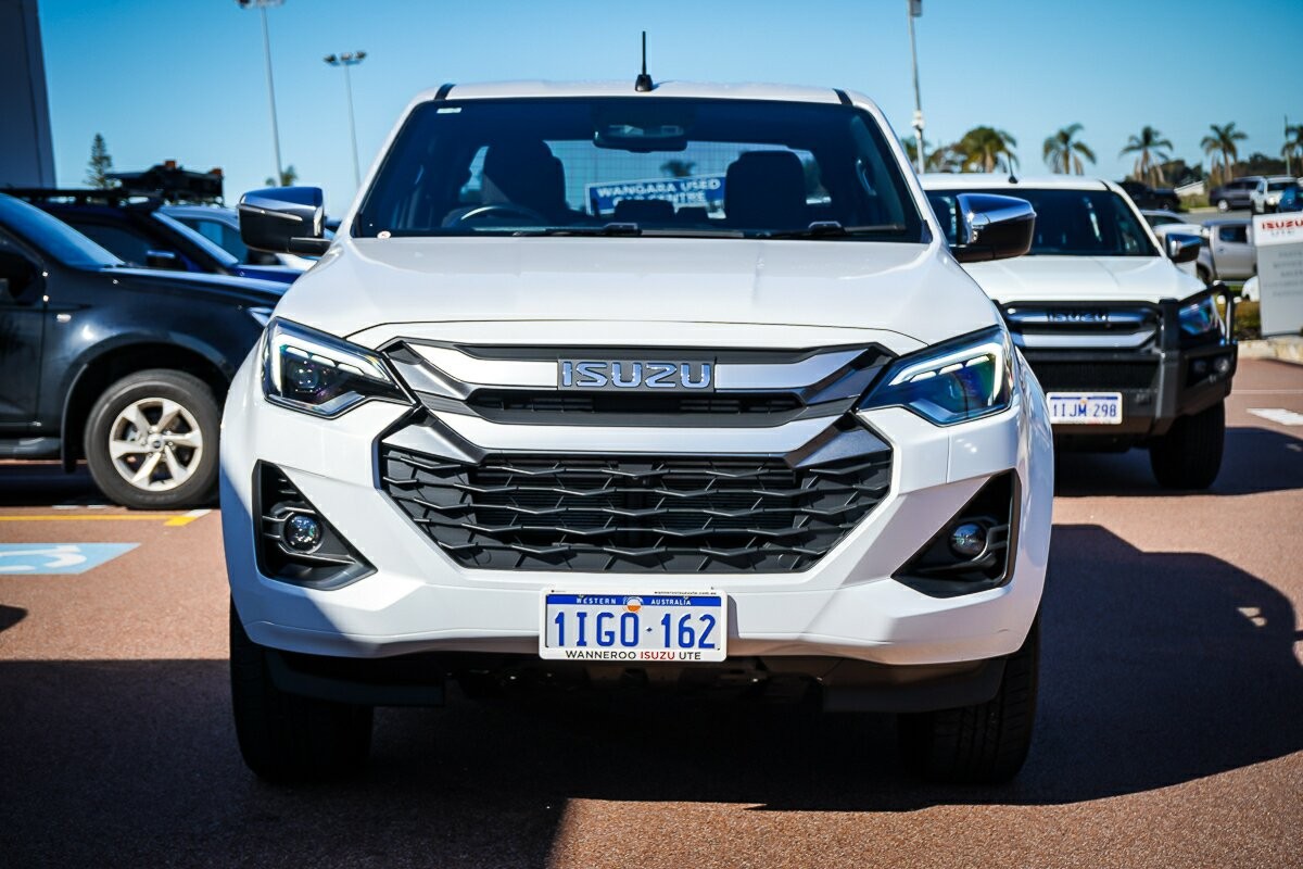 Isuzu D-max image 3