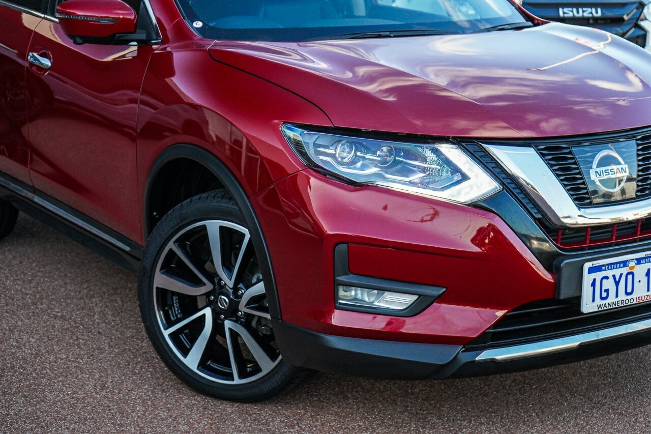 Nissan X-trail image 2