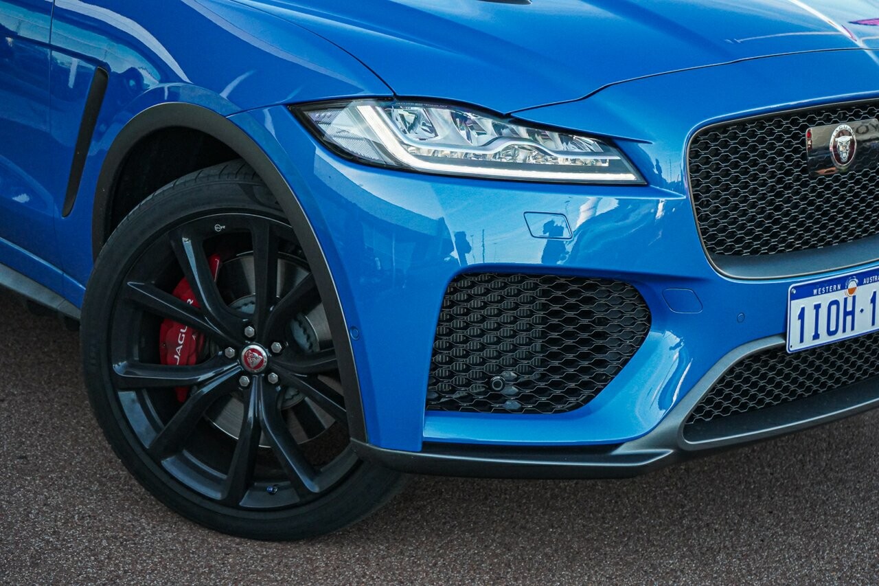 Jaguar F-pace image 2