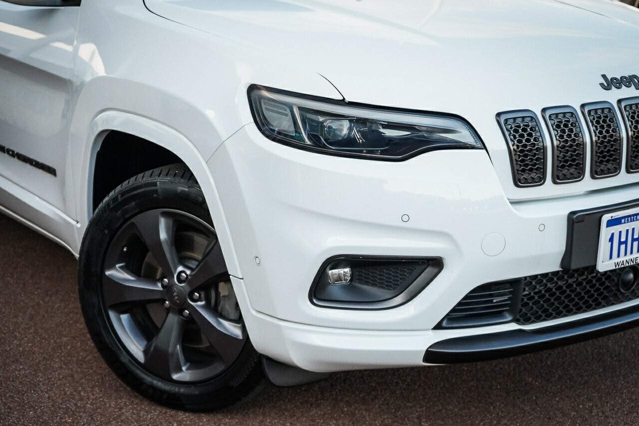 Jeep Cherokee image 2
