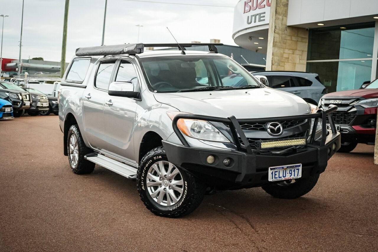 Mazda Bt-50 image 1