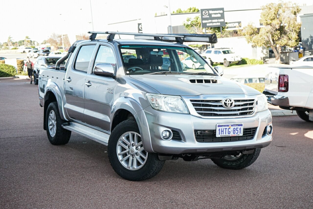 Toyota Hilux image 1