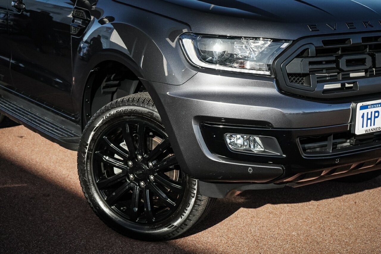 Ford Everest image 2