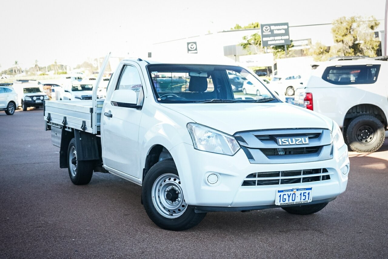 Isuzu D-max image 1