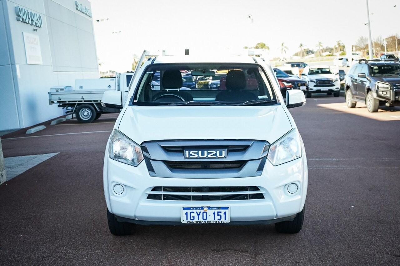 Isuzu D-max image 3