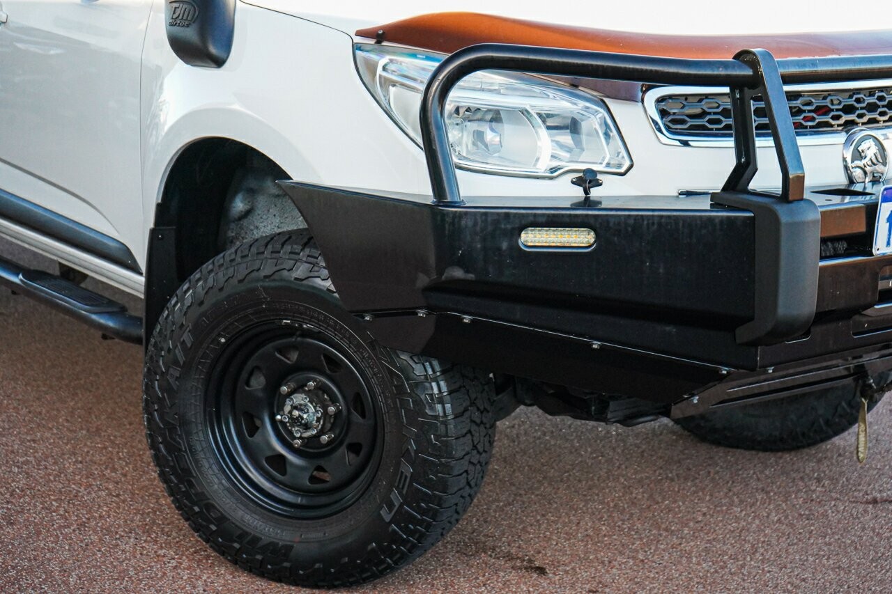 Holden Colorado image 2