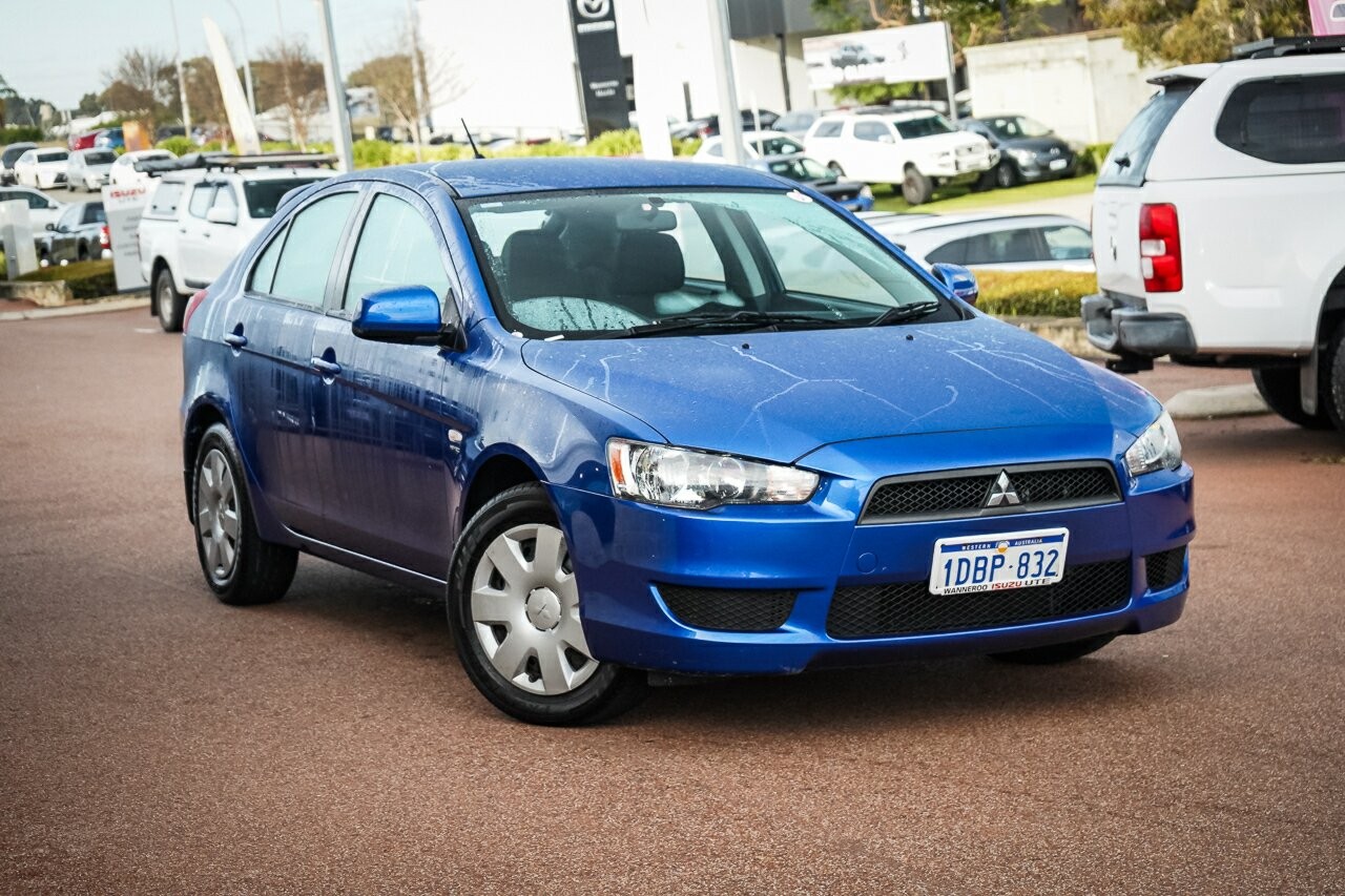 Mitsubishi Lancer image 1