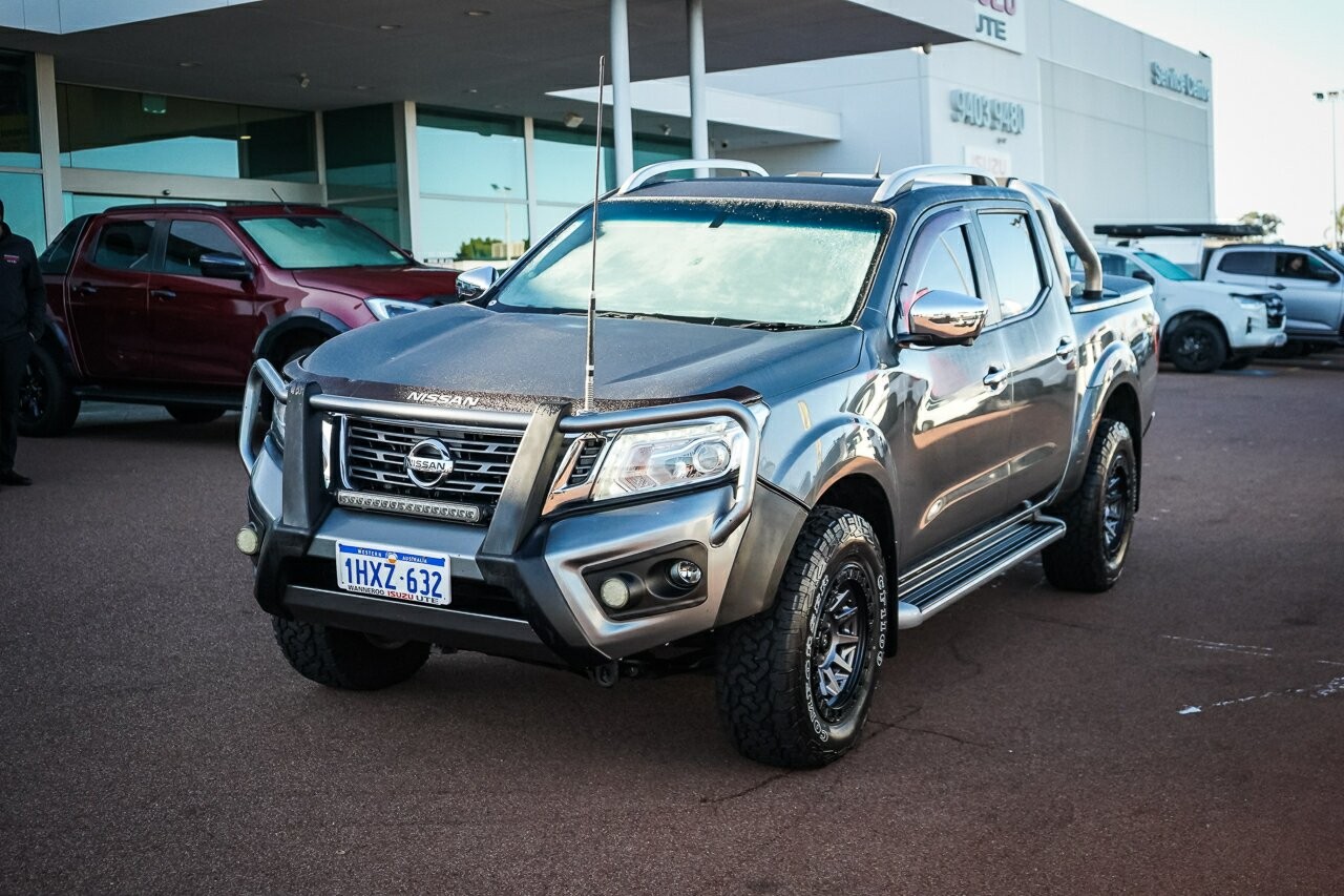 Nissan Navara image 4