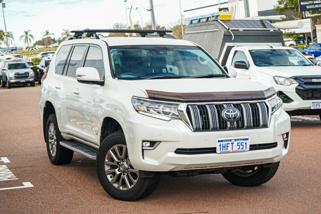 Toyota Landcruiser Prado image 1