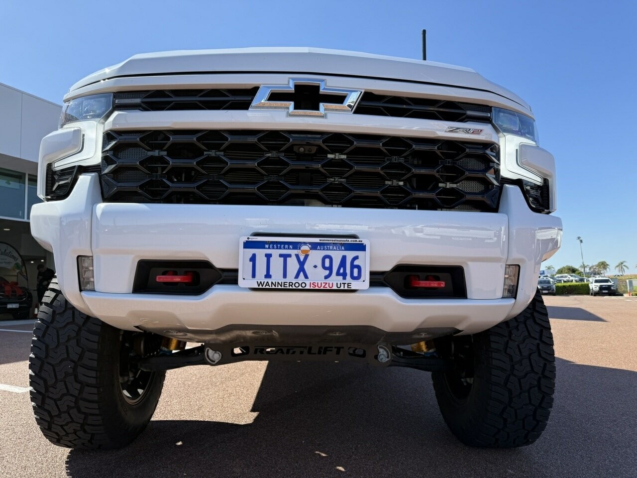 Chevrolet Silverado image 4