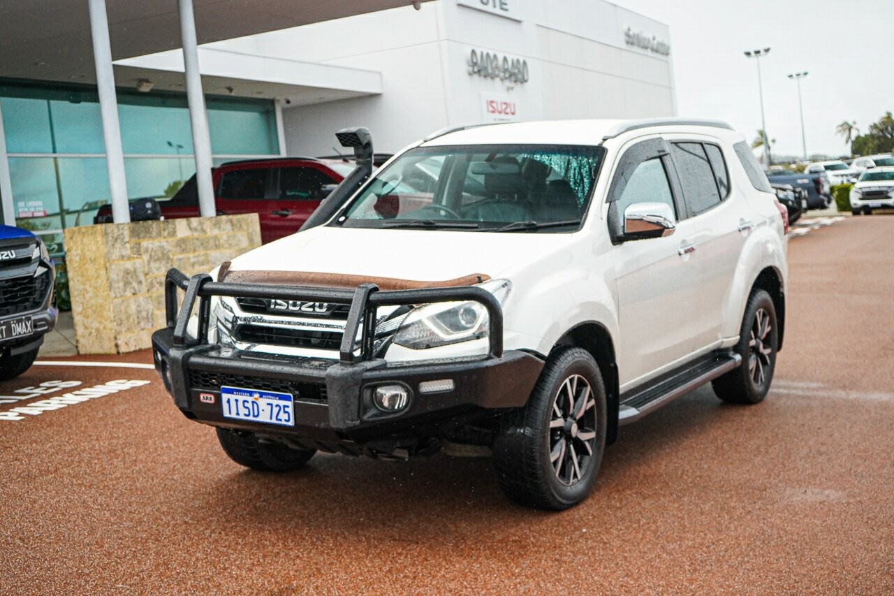 Isuzu Mu-x image 4