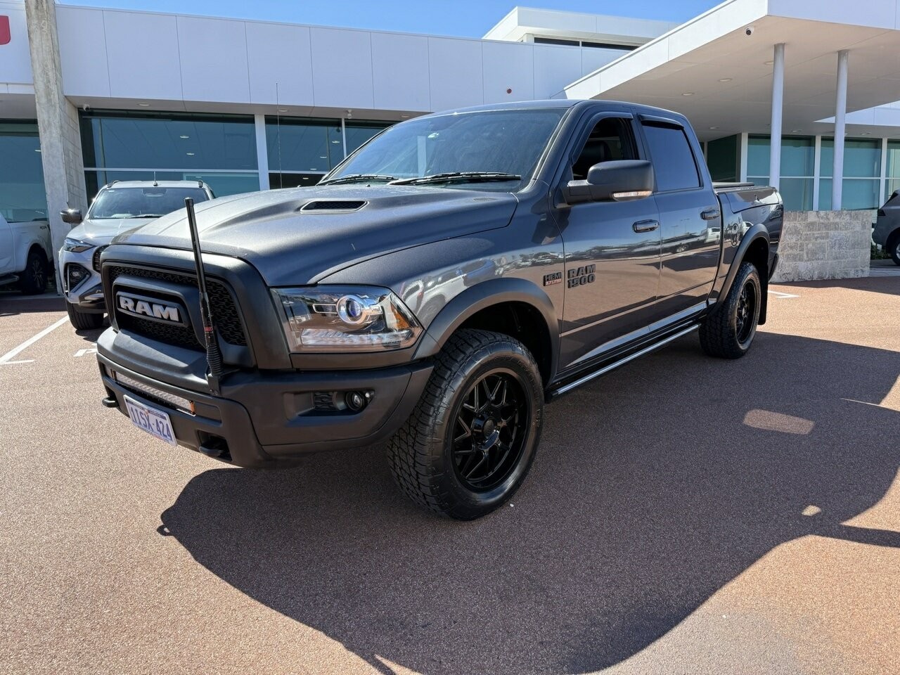 Ram 1500 image 4