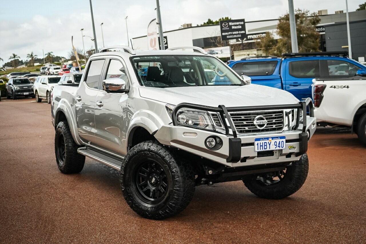 Nissan Navara image 1