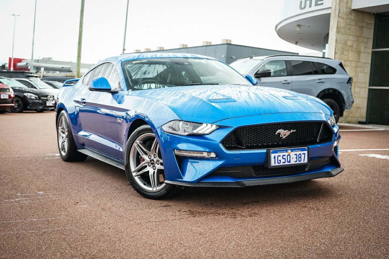 Ford Mustang image 1