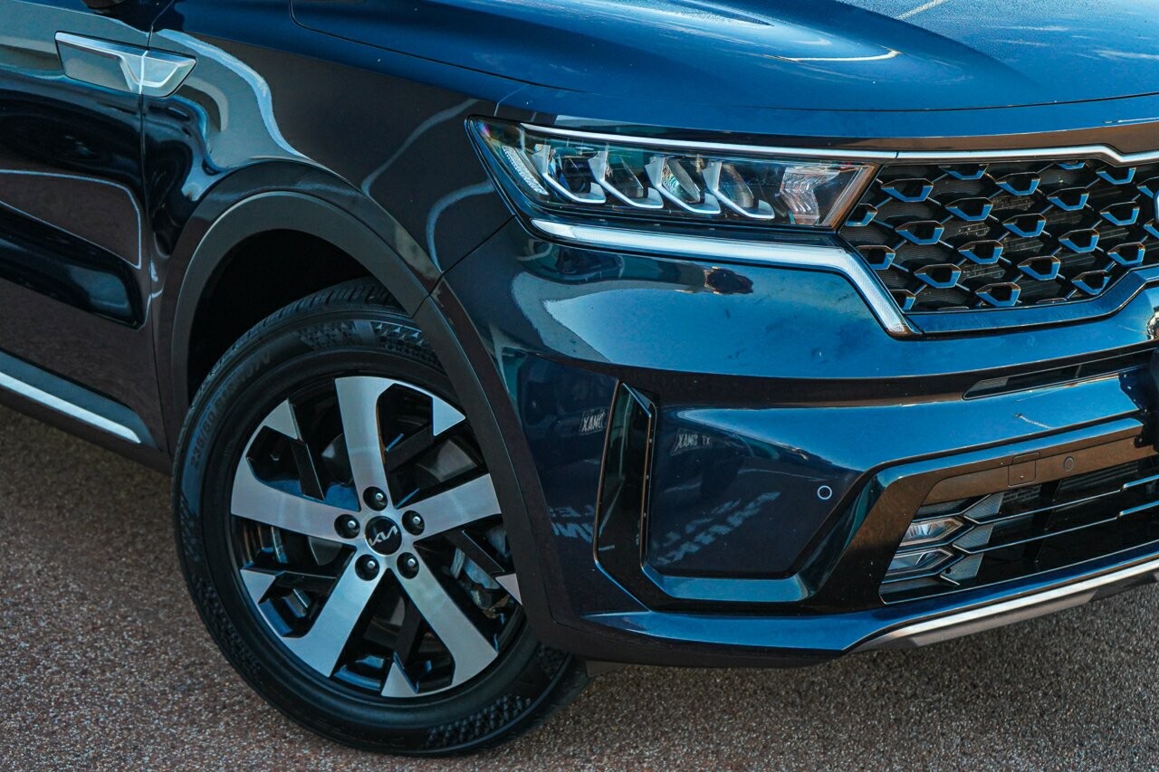 Kia Sorento image 2
