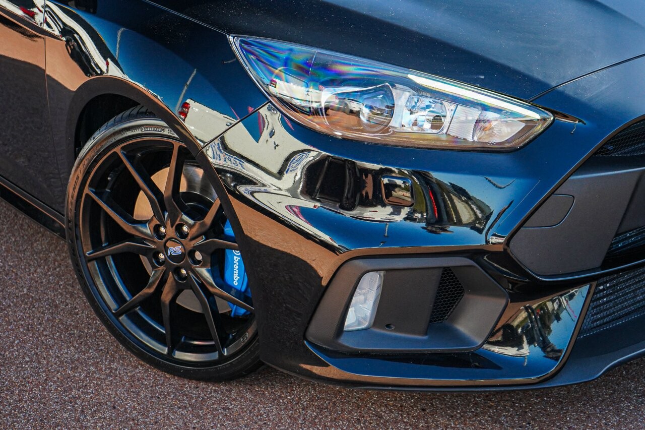 Ford Focus image 2