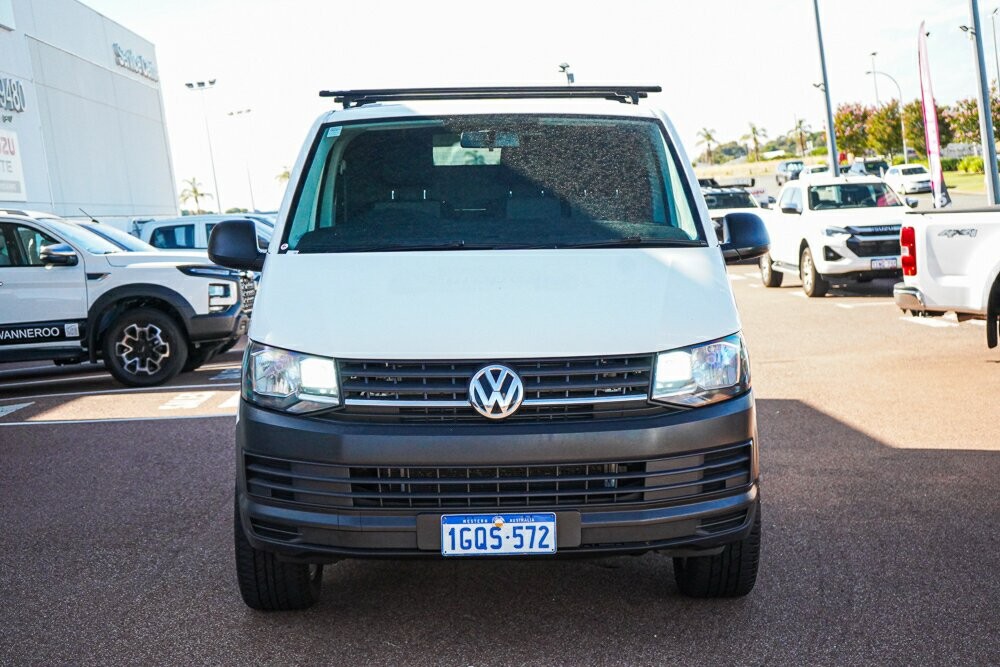 Volkswagen Transporter image 3