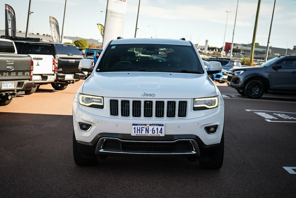 Jeep Grand Cherokee image 3