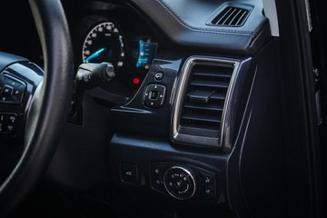 https://vehicle-cdn.autoleague.cloud/4103_21009853_20.jpg