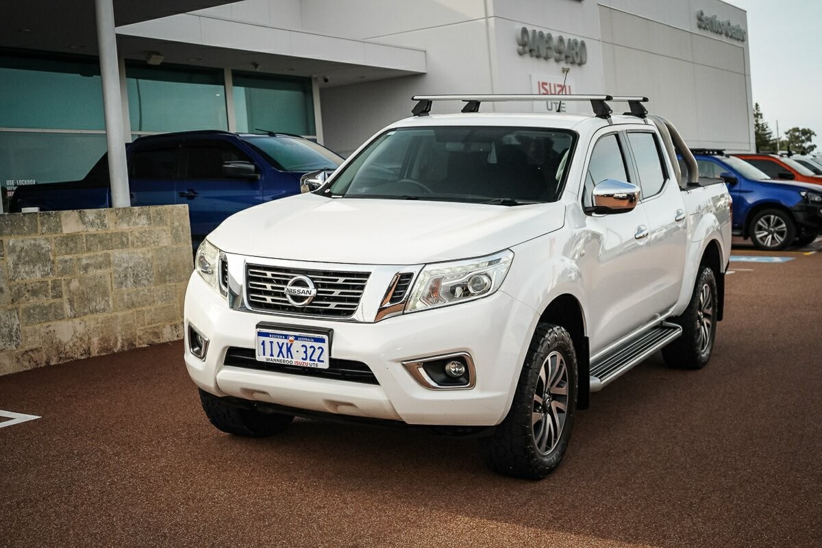 Nissan Navara image 3