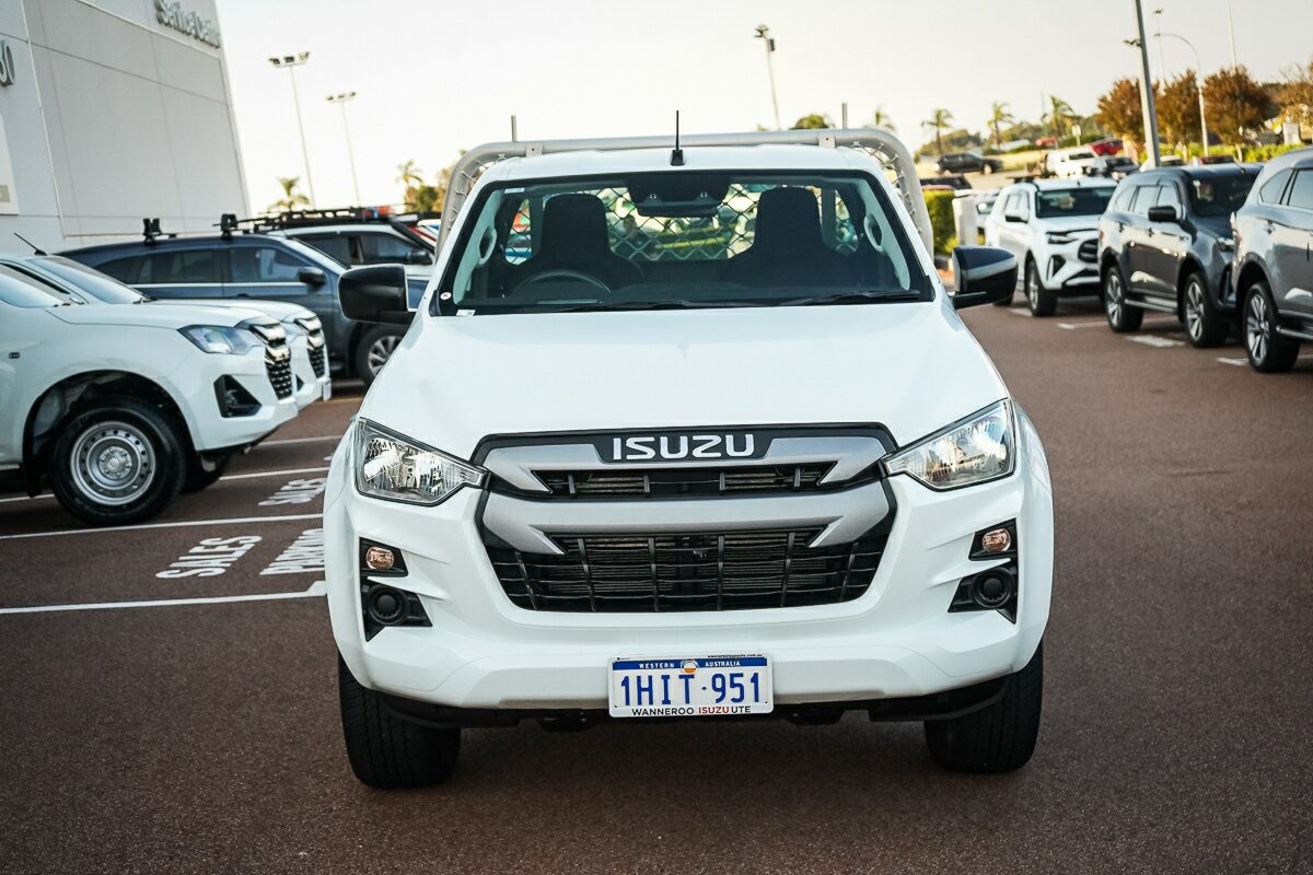 Isuzu D-max image 3