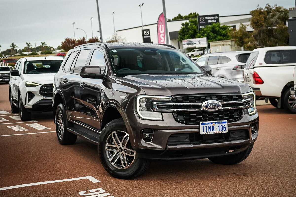 Ford Everest image 1