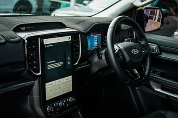 https://vehicle-cdn.autoleague.cloud/4103_21009996_27.jpg