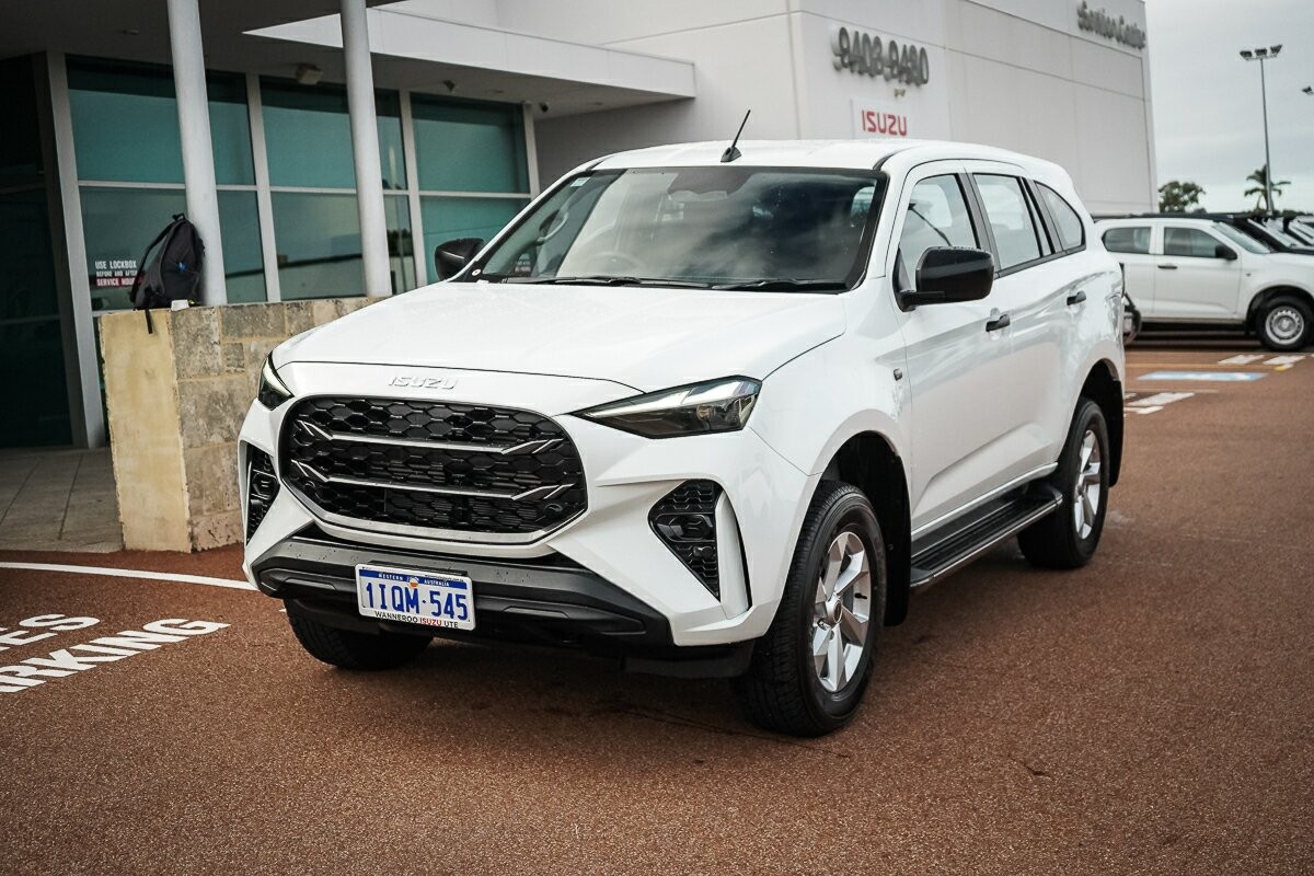 Isuzu Mu-x image 4