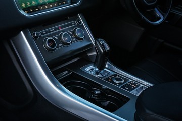 https://vehicle-cdn.autoleague.cloud/4103_21010046_29.jpg