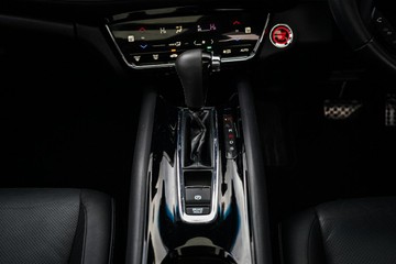 https://vehicle-cdn.autoleague.cloud/4103_21010073_12.jpg
