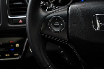 https://vehicle-cdn.autoleague.cloud/4103_21010073_14.jpg