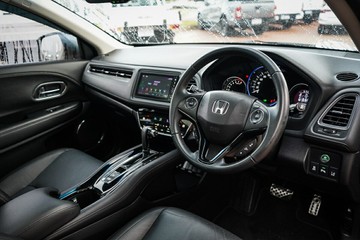 https://vehicle-cdn.autoleague.cloud/4103_21010073_18.jpg