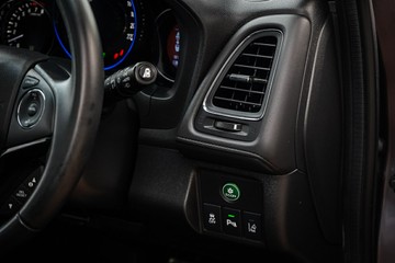 https://vehicle-cdn.autoleague.cloud/4103_21010073_19.jpg