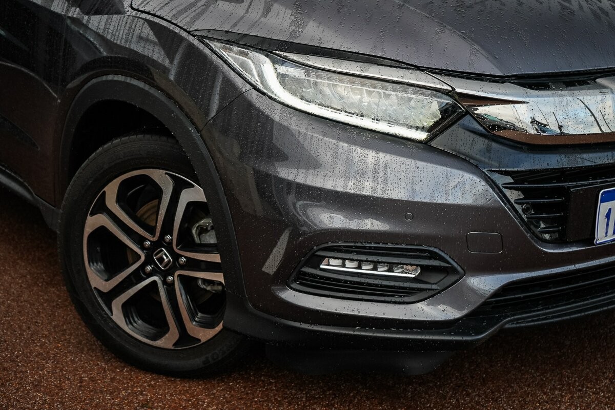 Honda Hr-v image 2