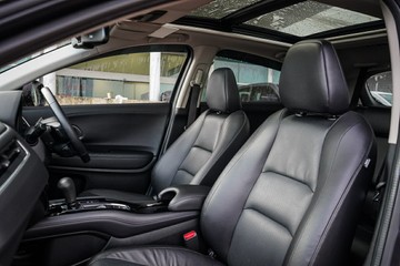 https://vehicle-cdn.autoleague.cloud/4103_21010073_23.jpg