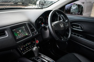 https://vehicle-cdn.autoleague.cloud/4103_21010073_25.jpg